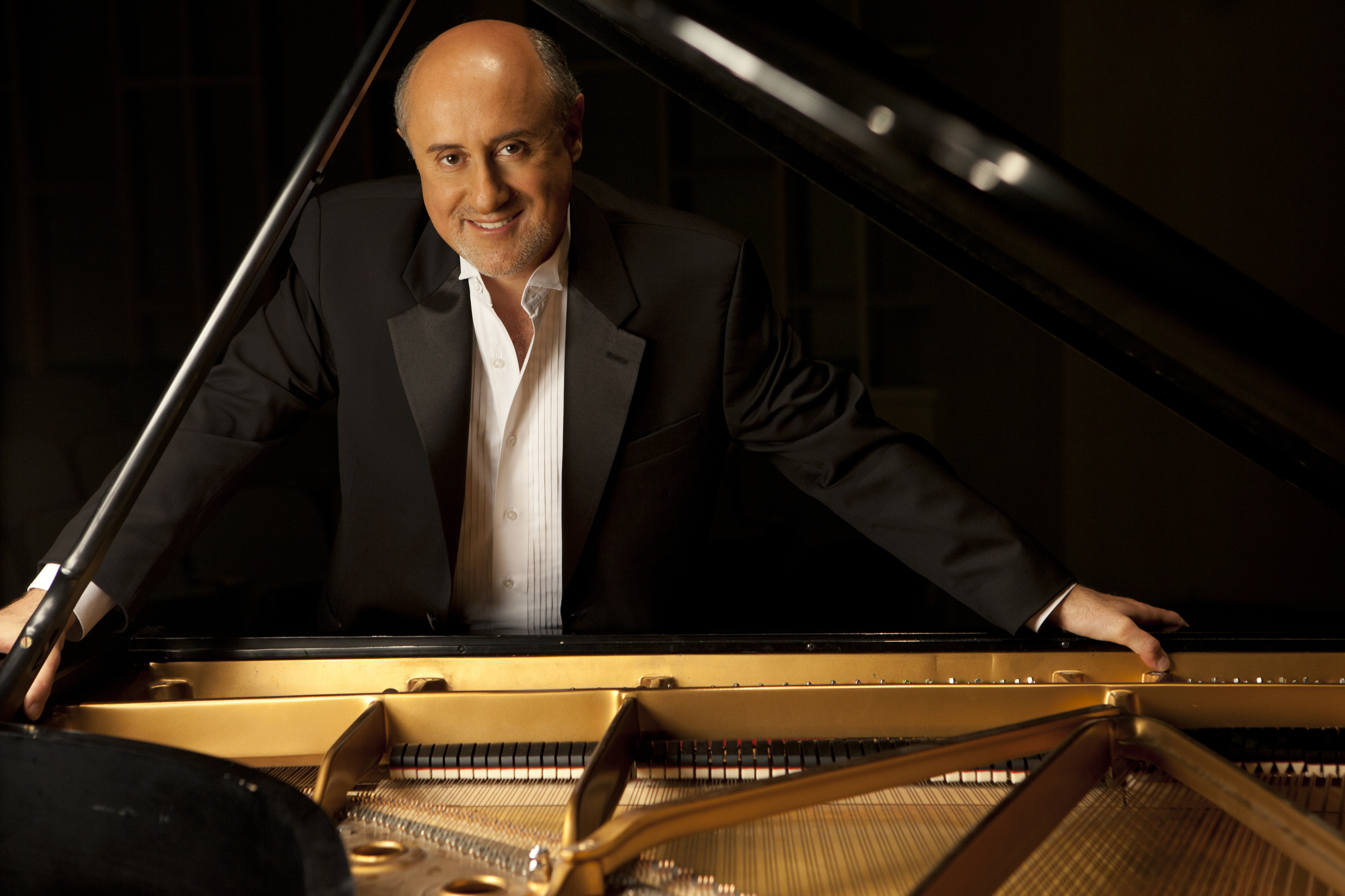 Alexander Scriabin: The Poem Of Ecstasy; Prometheus - Sudbin, Singapore Symphony Orchestra