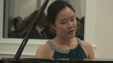 The Pathway Concert Series presents Hyojung Huh in Review