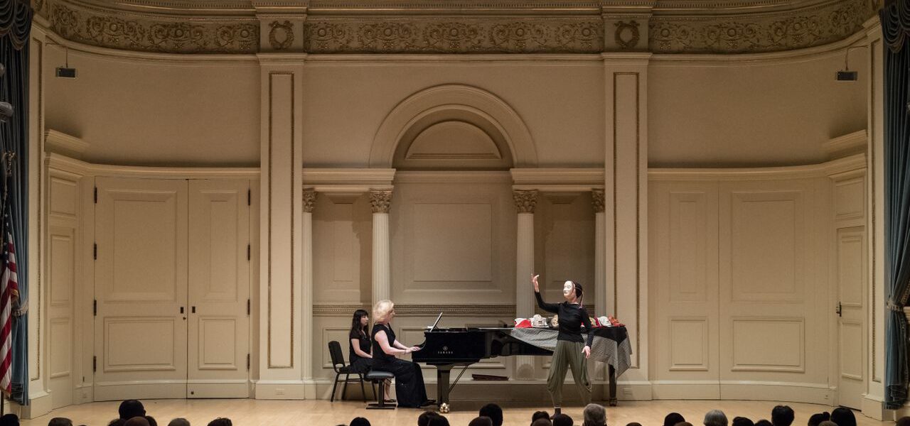 Key Pianists Presents Sara Davis Buechner in Review
